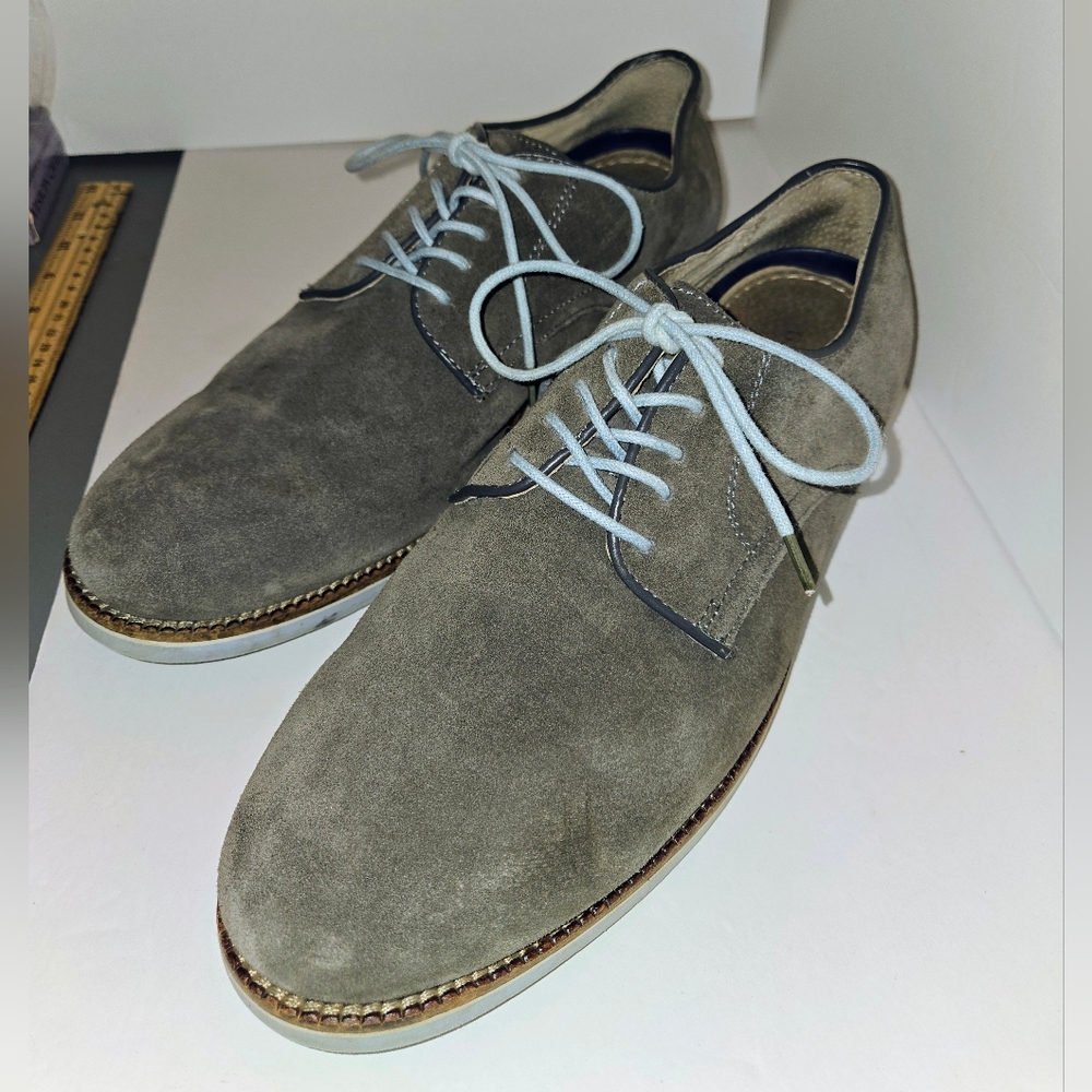 G.H. Bass & Co Men's 11 Buckingham Gray Suede Oxfords